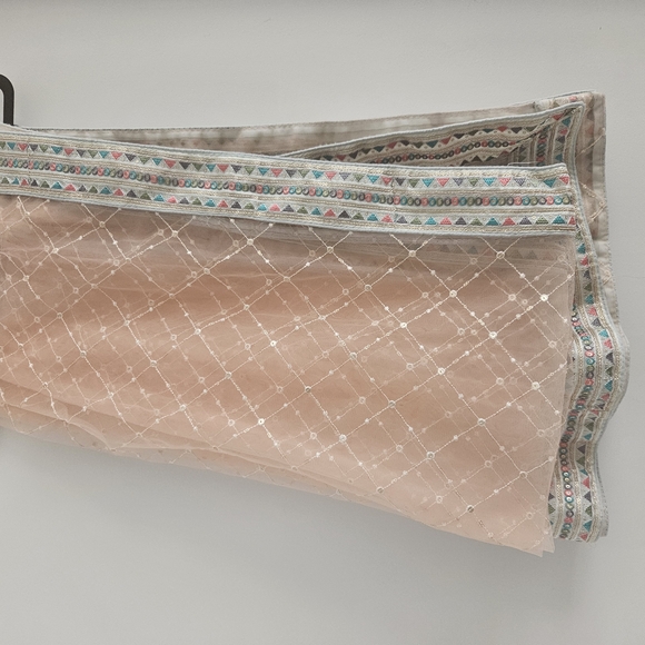 Mint Green Peach Indian Dress Lehenga Choli Dupatta, Size Small, Gently Worn - Picture 6 of 6